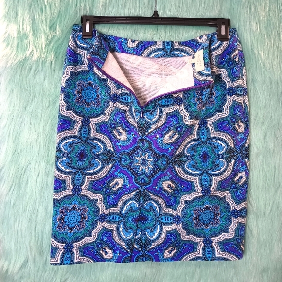 Talbots Petites Blue White and Purple Pattern Skirt Size 10p - Picture 6 of 8